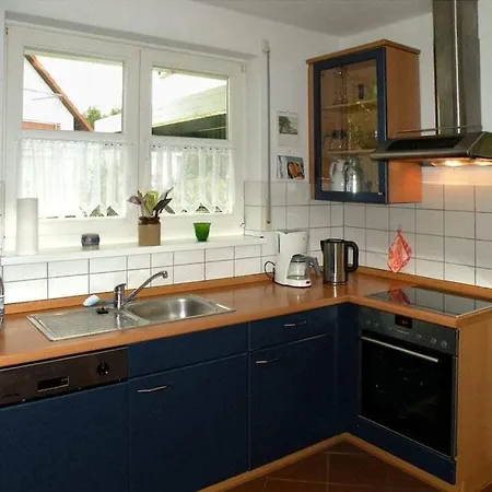 In Ruegen With 3 Bedrooms Tatil Evi *