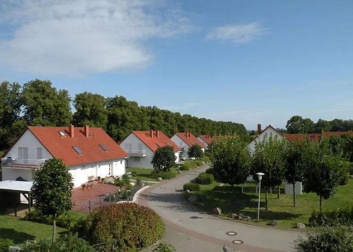 In Ruegen With 3 Bedrooms Vakantiehuis *