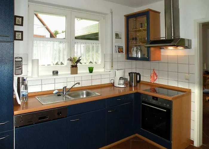 In Ruegen With 3 Bedrooms Vakantiehuis *